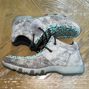 ROPER WOMEN’S SUZI DRIVING STYLE LACE-UP LOAFERS W/ A TURQUOISE & TAN AZTEC